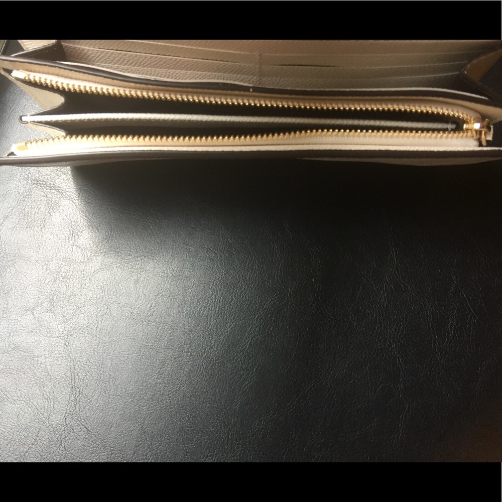 💯 COACH Wallet - Picture 6 of 13